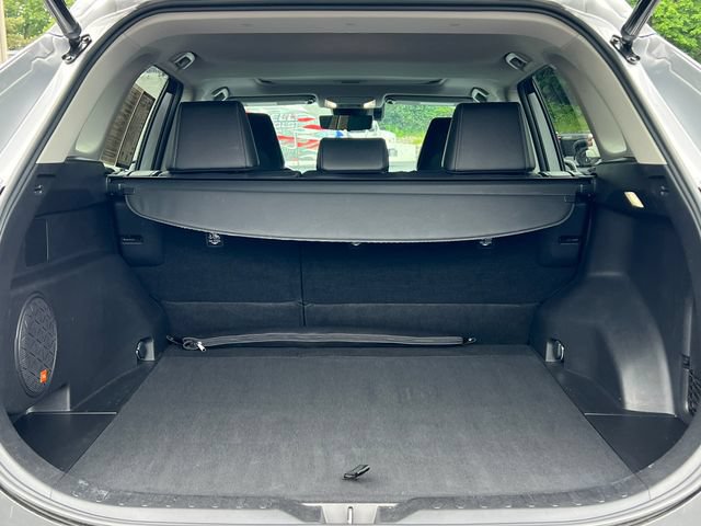 Used 2022 Toyota RAV4 Limited AWD/4WD image 42