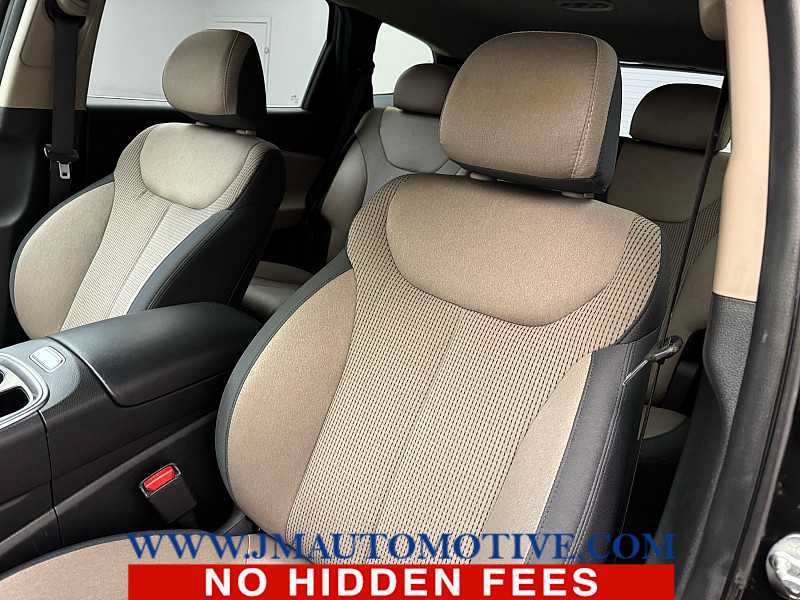Used 2023 Hyundai Santa Fe SEL AWD/4WD image 13