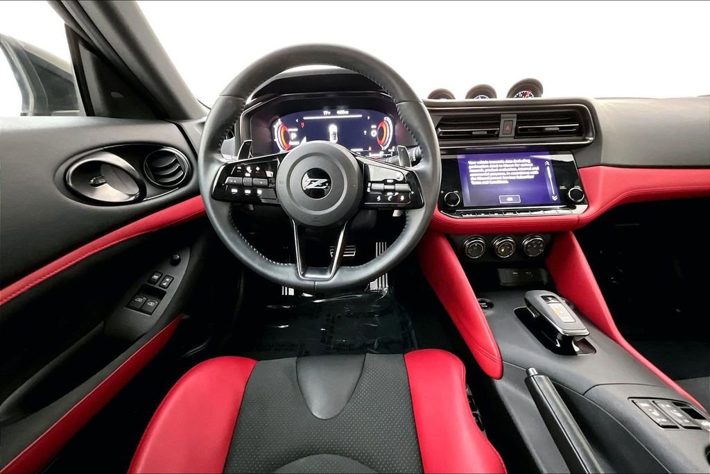 Used 2024 Nissan Z Performance w/ Floor Mat Package image 7