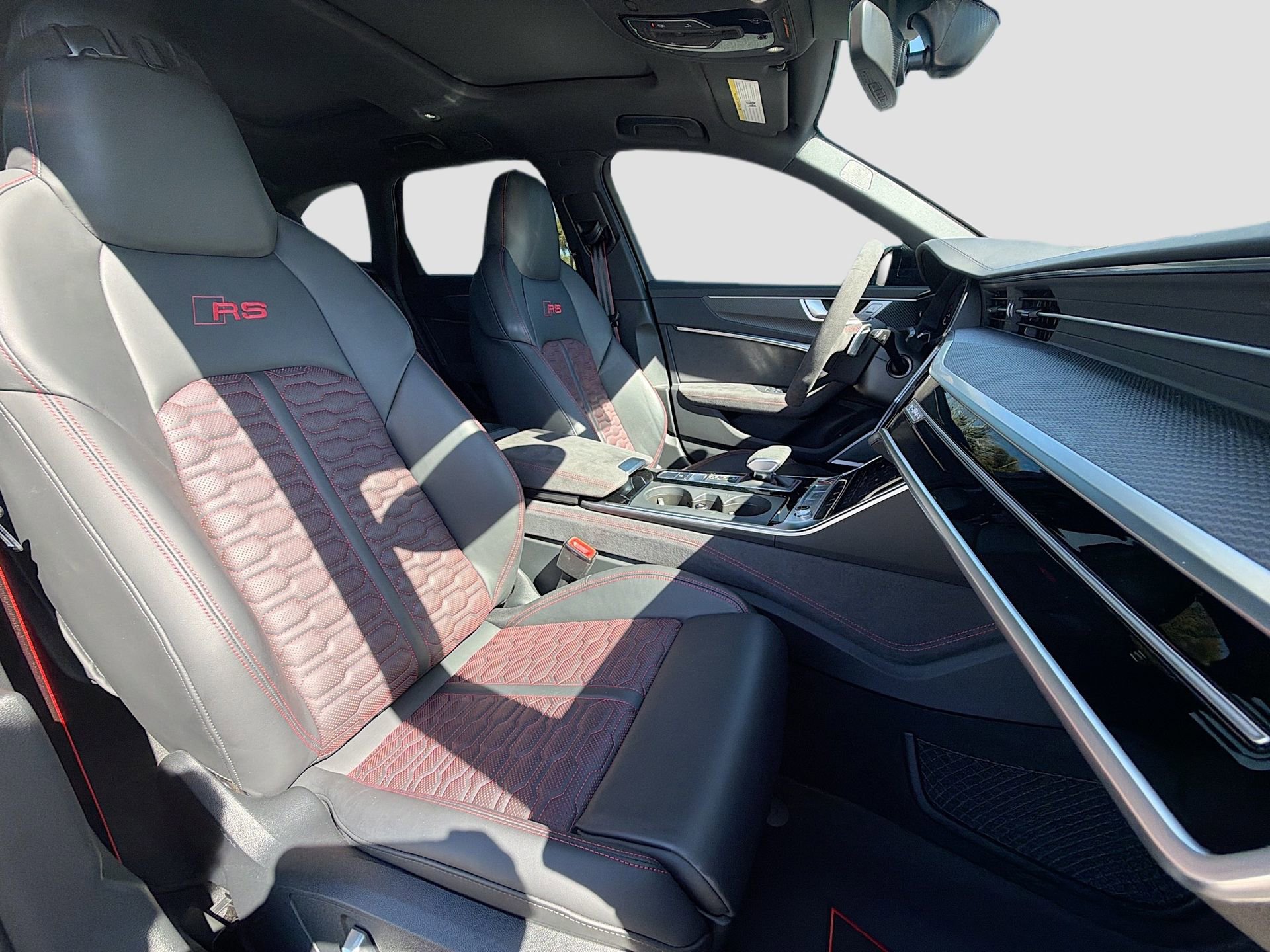 Used 2025 Audi RS 6 performance image 16