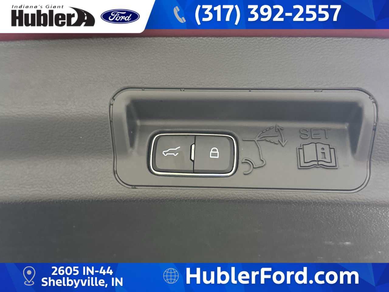 Used 2023 Ford Explorer XLT w/ Equipment Group 202A AWD/4WD image 26