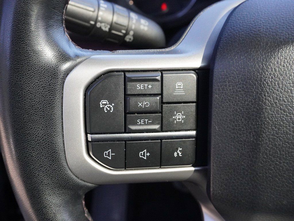 Used 2024 Ford Expedition Limited image 49