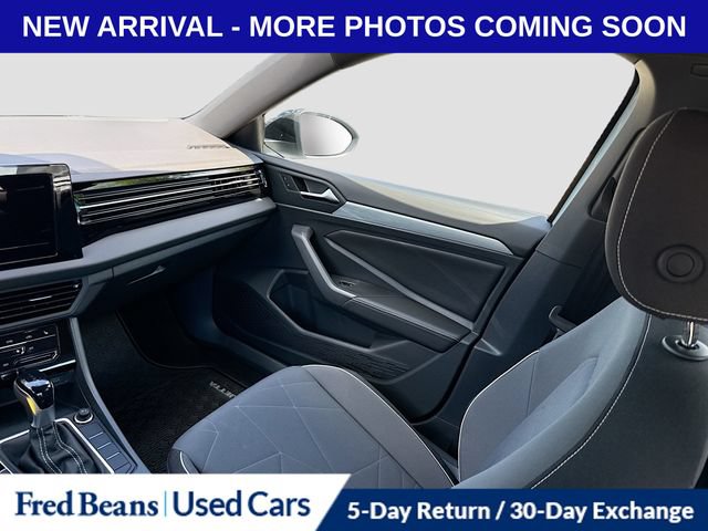 Used 2026 Volkswagen Jetta Sport FWD image 28