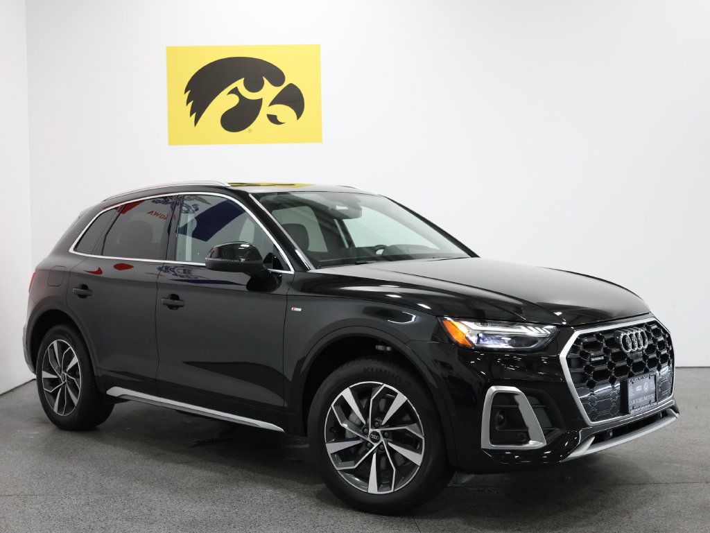 Used 2024 Audi Q5 2.0T Prestige w/ Prestige Package AWD/4WD image 2