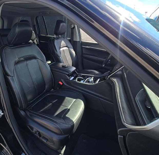 Used 2022 Jeep Grand Cherokee Limited AWD/4WD image 14