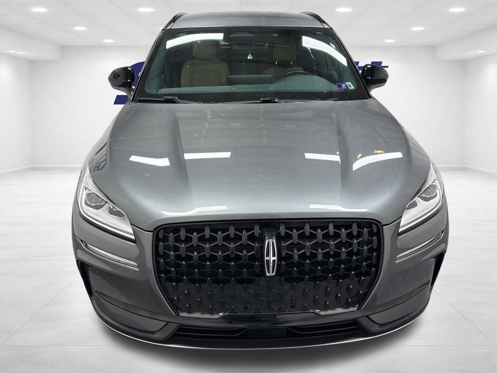 Used 2023 Lincoln Corsair Reserve w/ Jet Appearance Package video 2