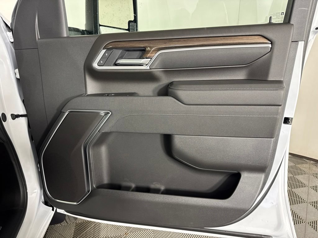 New 2026 Chevrolet Silverado 3500 LT AWD/4WD image 33