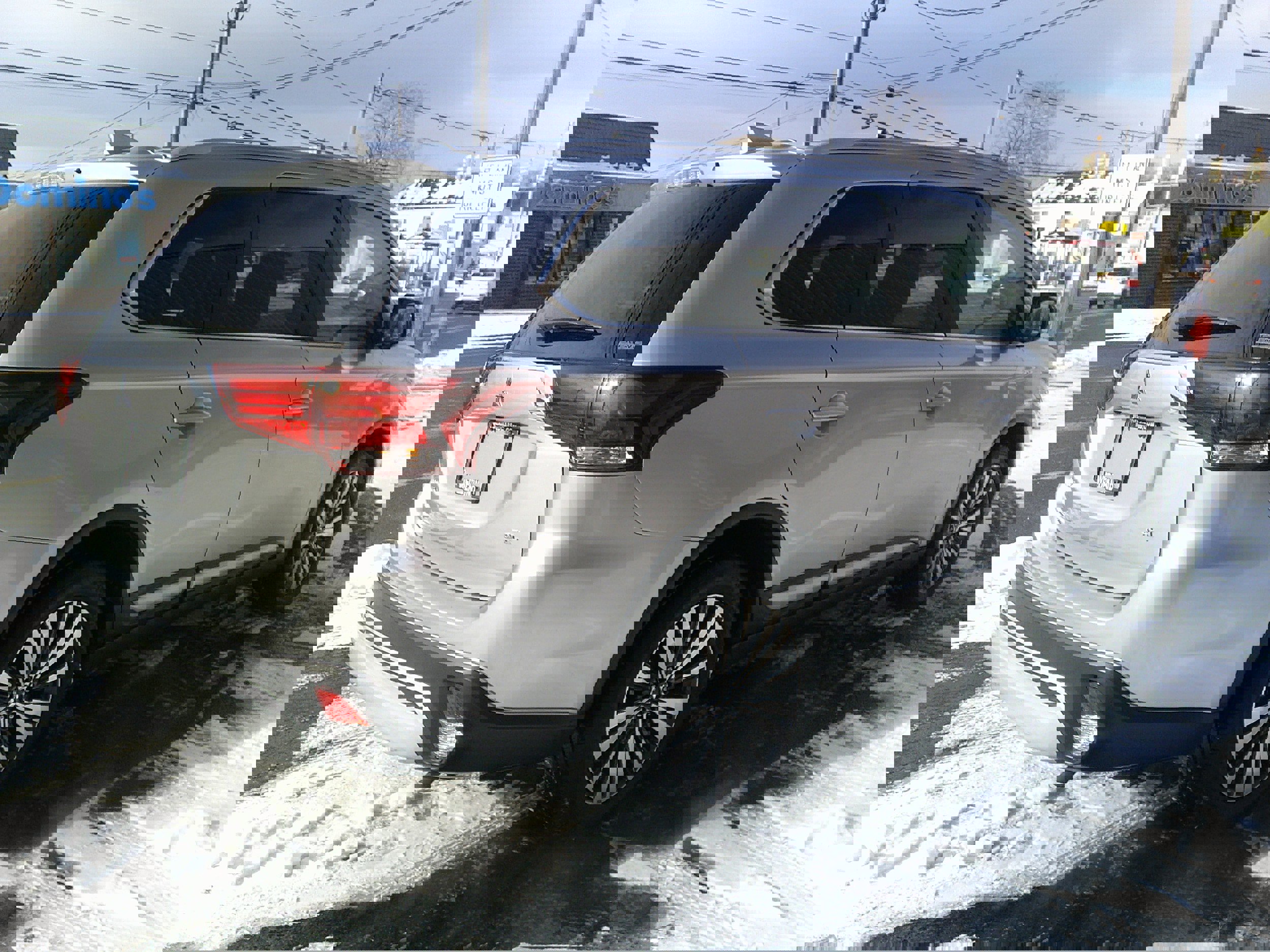 Used 2020 Mitsubishi Outlander SEL image 5