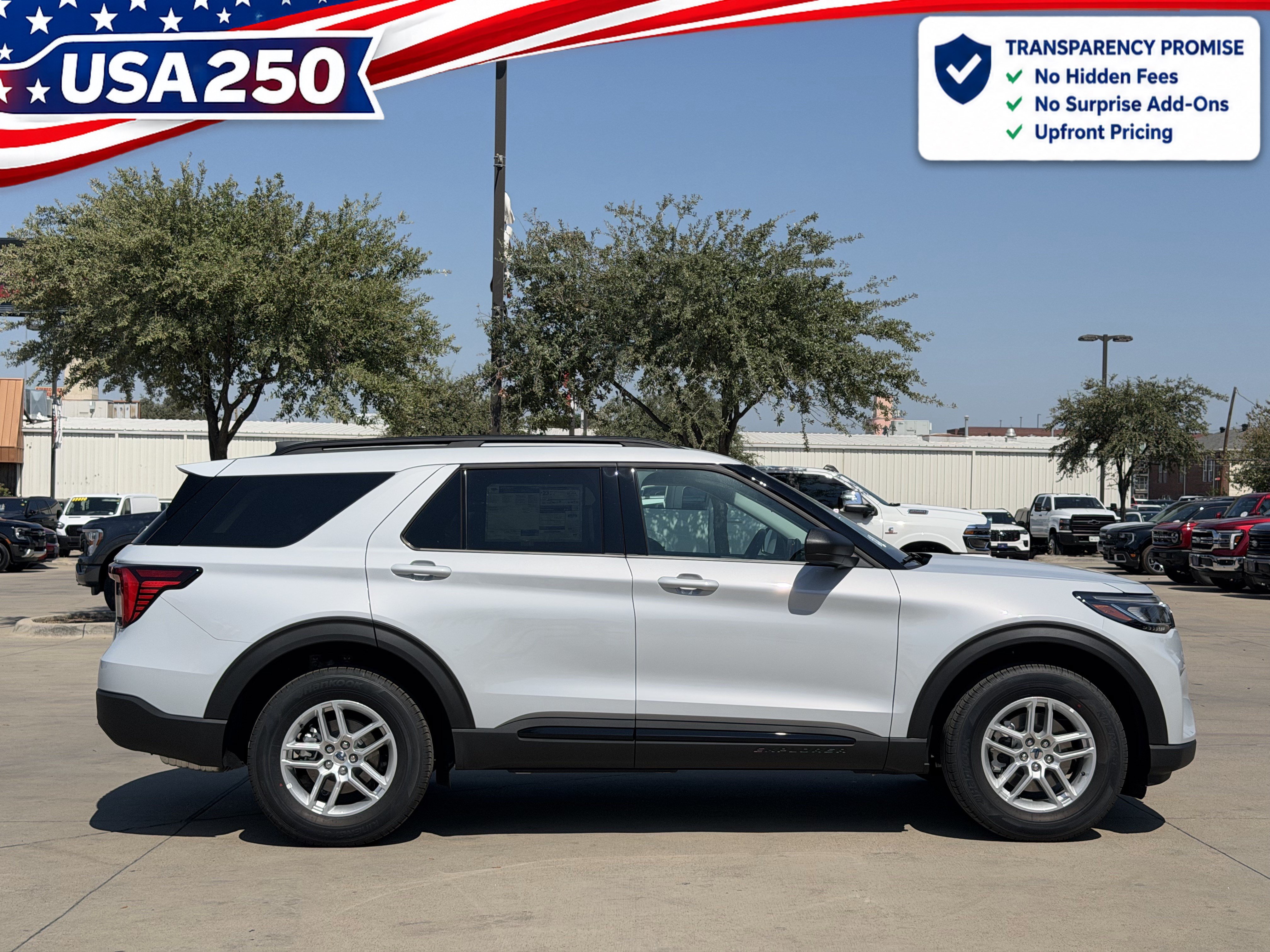New 2026 Ford Explorer Active AWD/4WD image 3