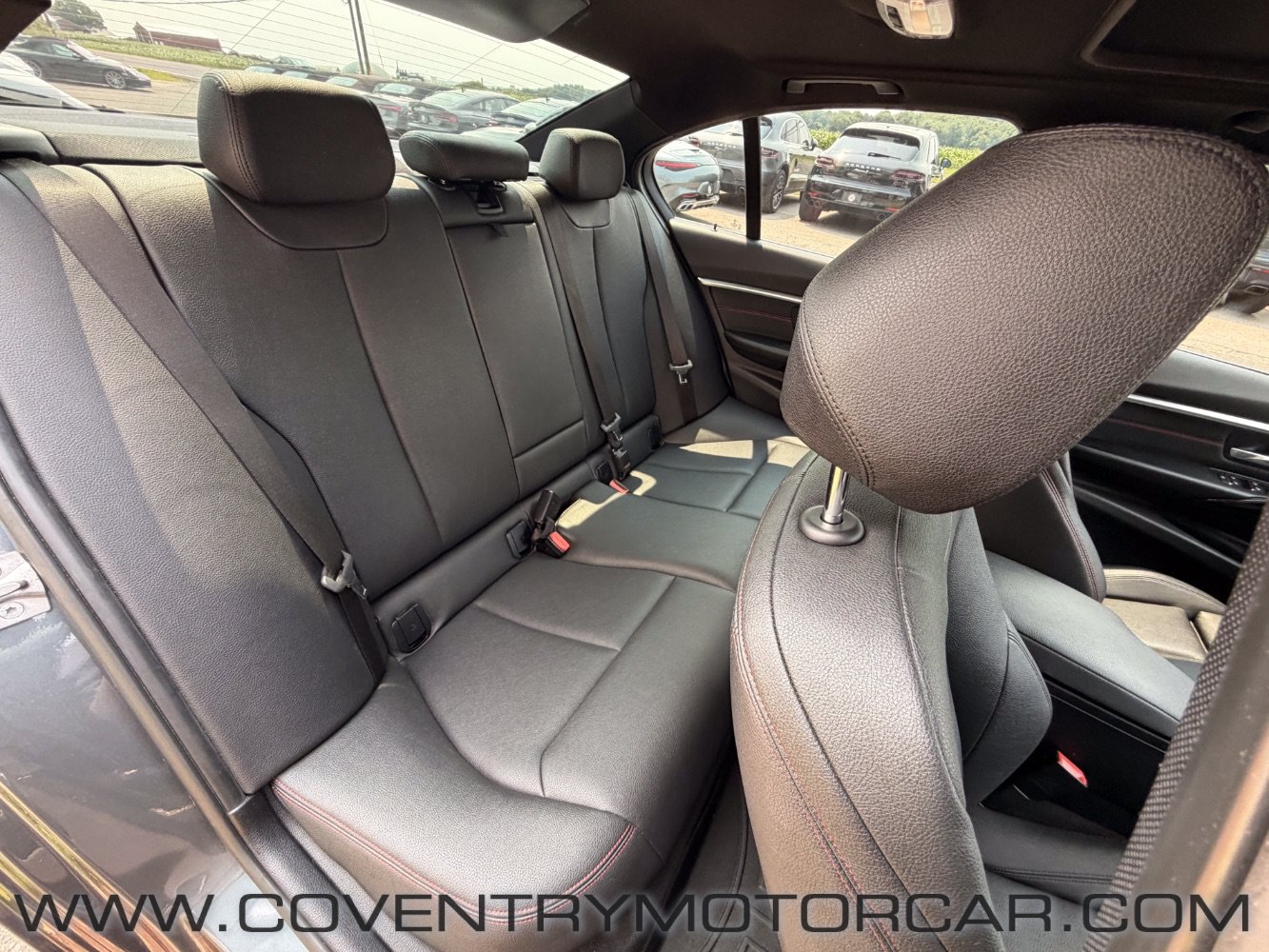 Used 2018 BMW 330i xDrive Sedan w/ Convenience Package AWD/4WD image 35