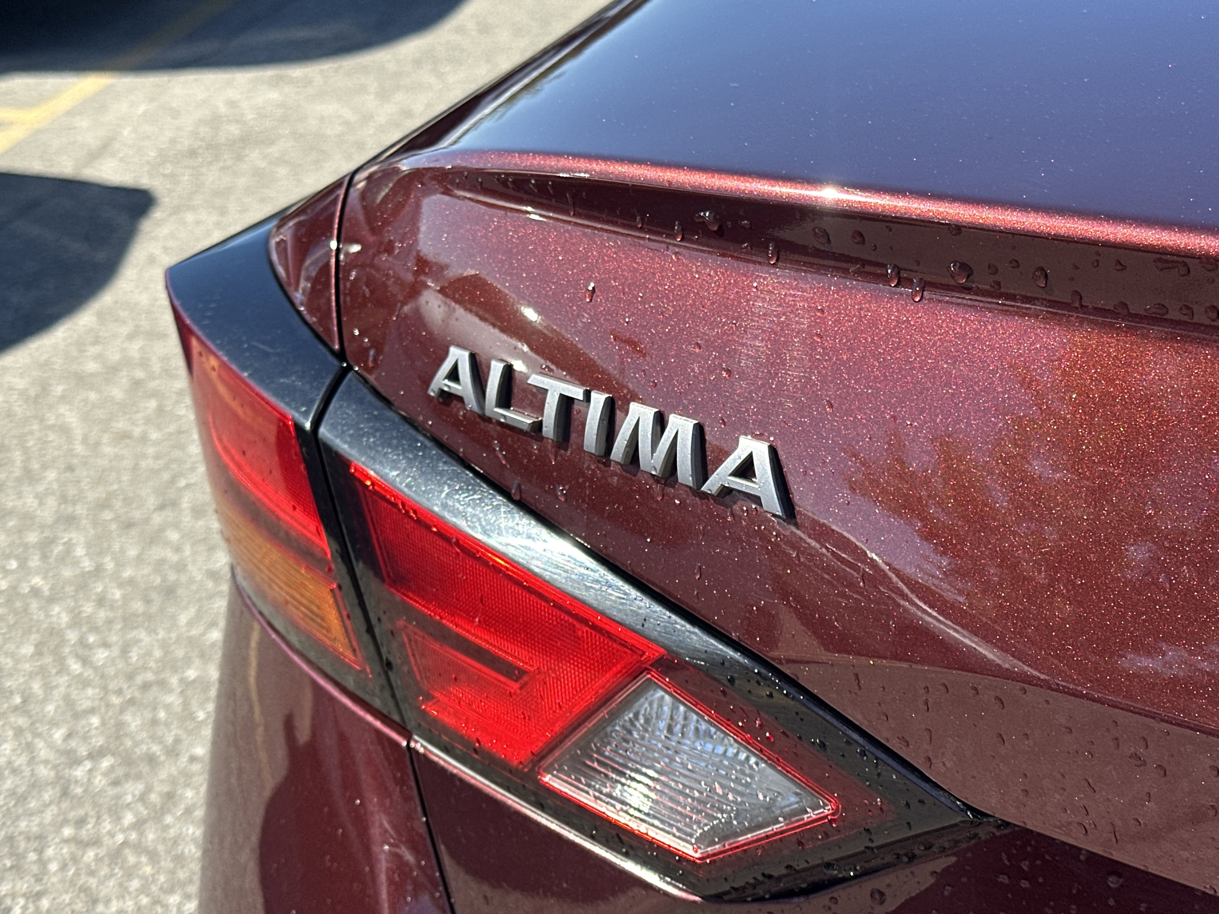 Used 2023 Nissan Altima 2.5 SV image 11