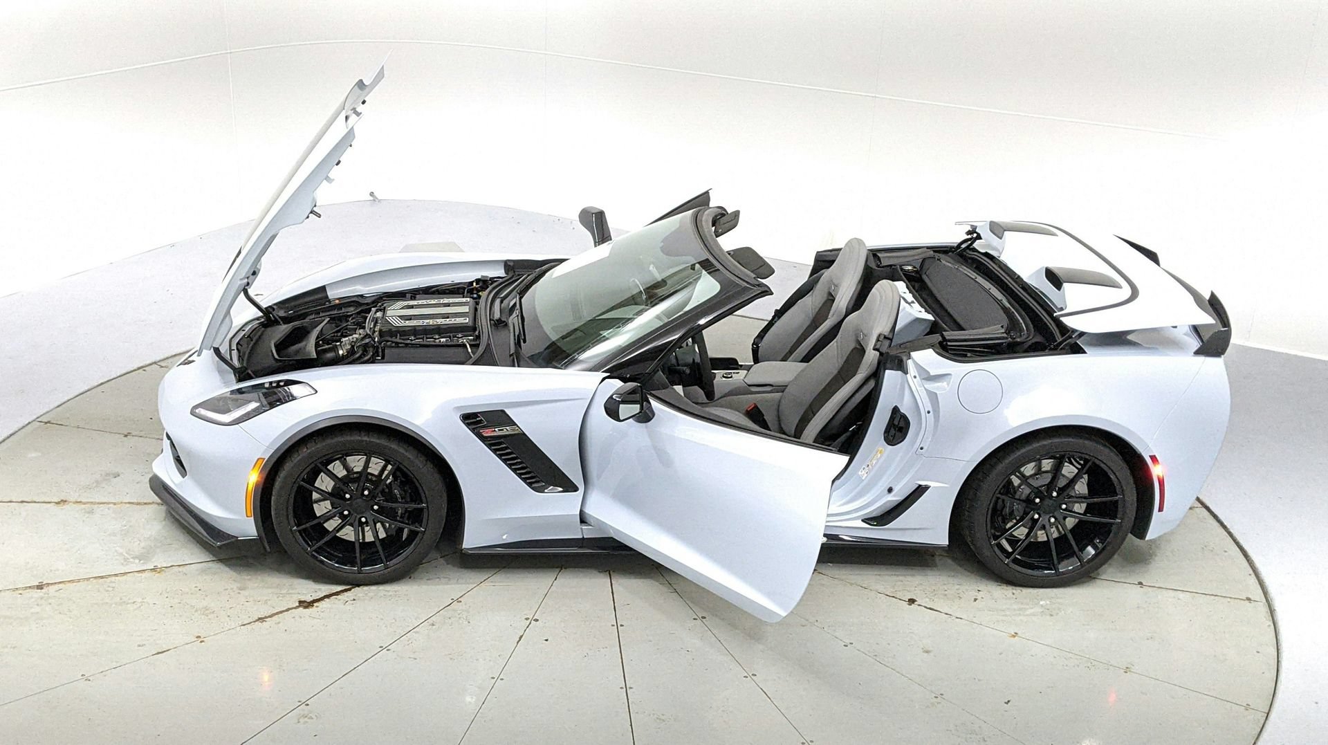 Certified 2019 Chevrolet Corvette Z06 RWD image 26