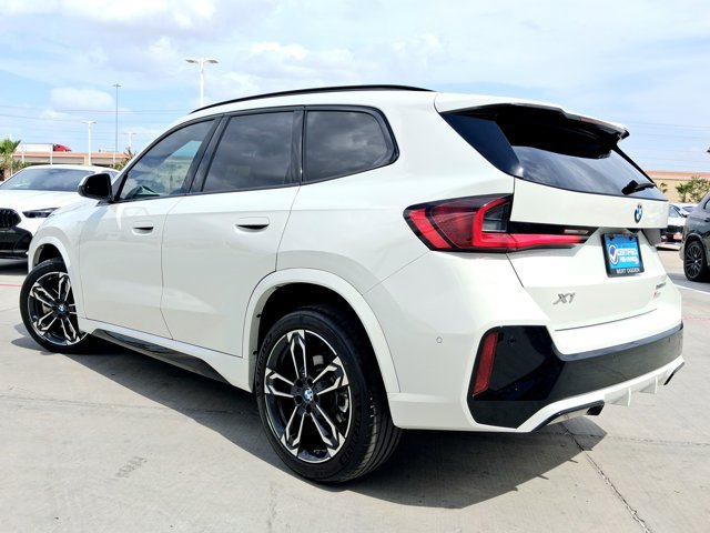 Used 2026 BMW X1 xDrive28i w/ M Sport Package AWD/4WD image 5