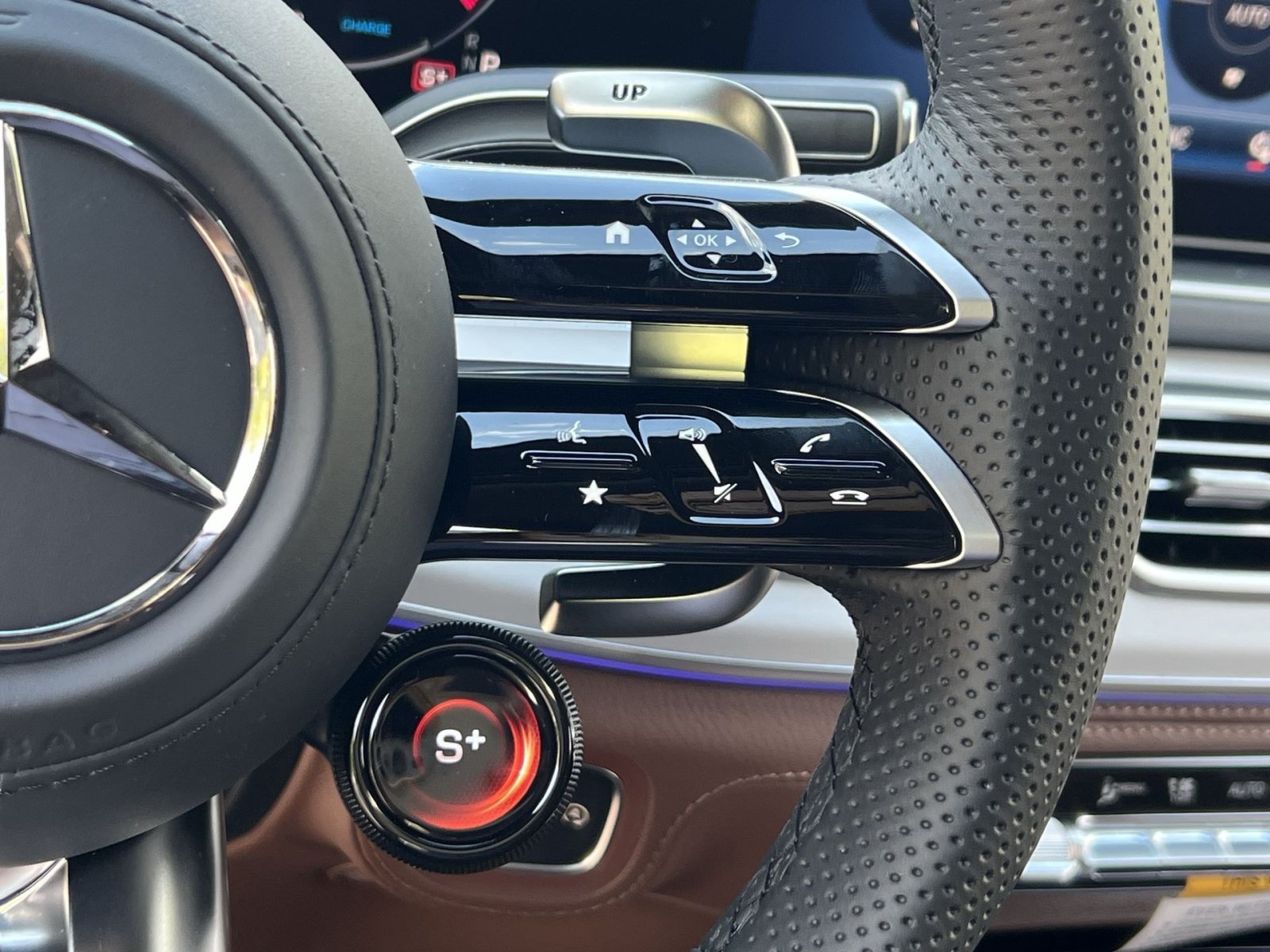 New 2026 Mercedes-Benz GLE 53 AMG 4MATIC Coupe image 33