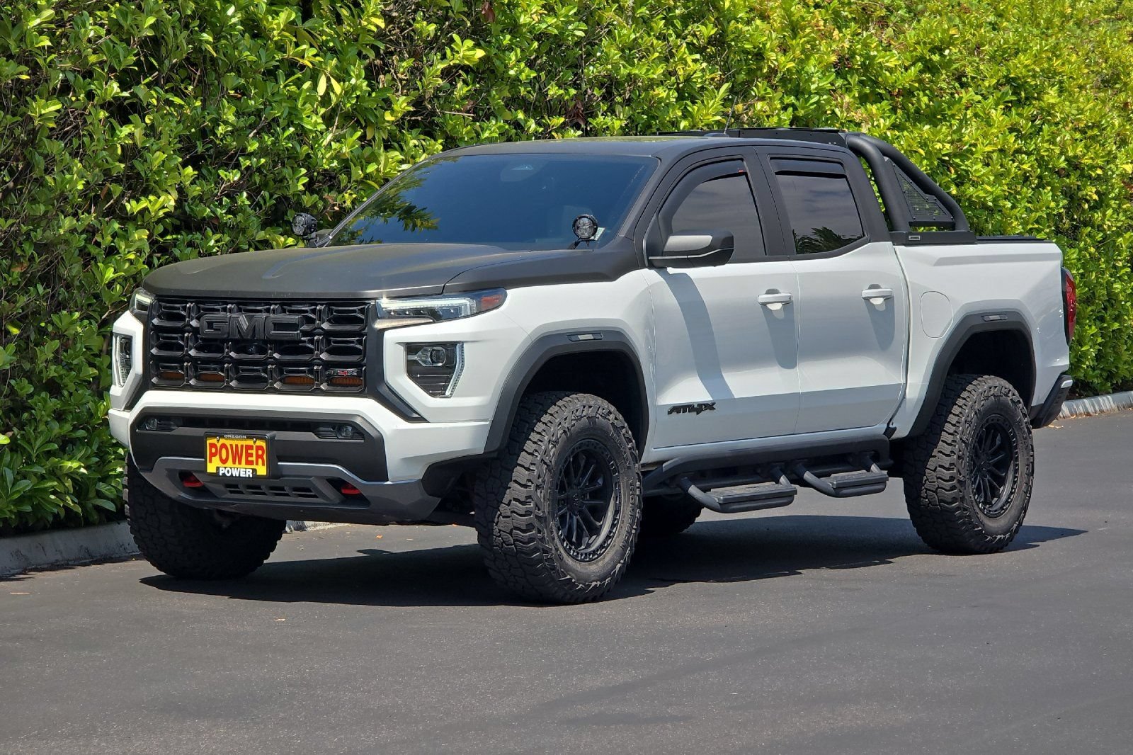 Used 2023 GMC Canyon AT4X AWD/4WD image 8