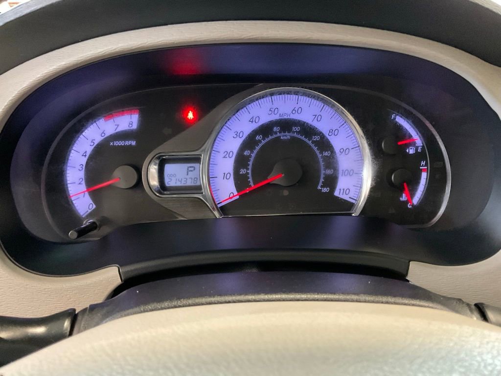 Used 2013 Toyota Sienna SE FWD image 14