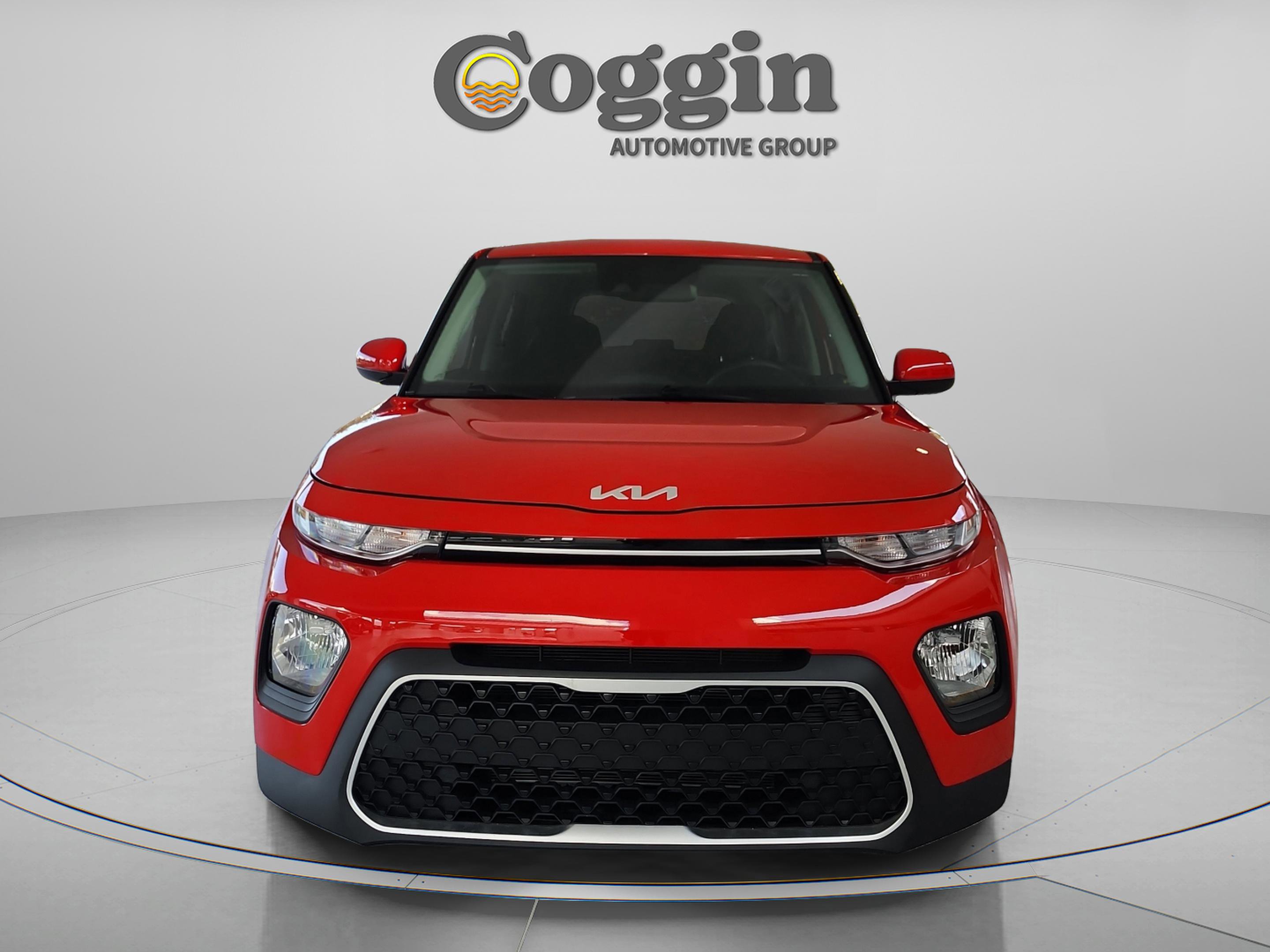 Used 2022 Kia Soul LX w/ Technology Package FWD image 7