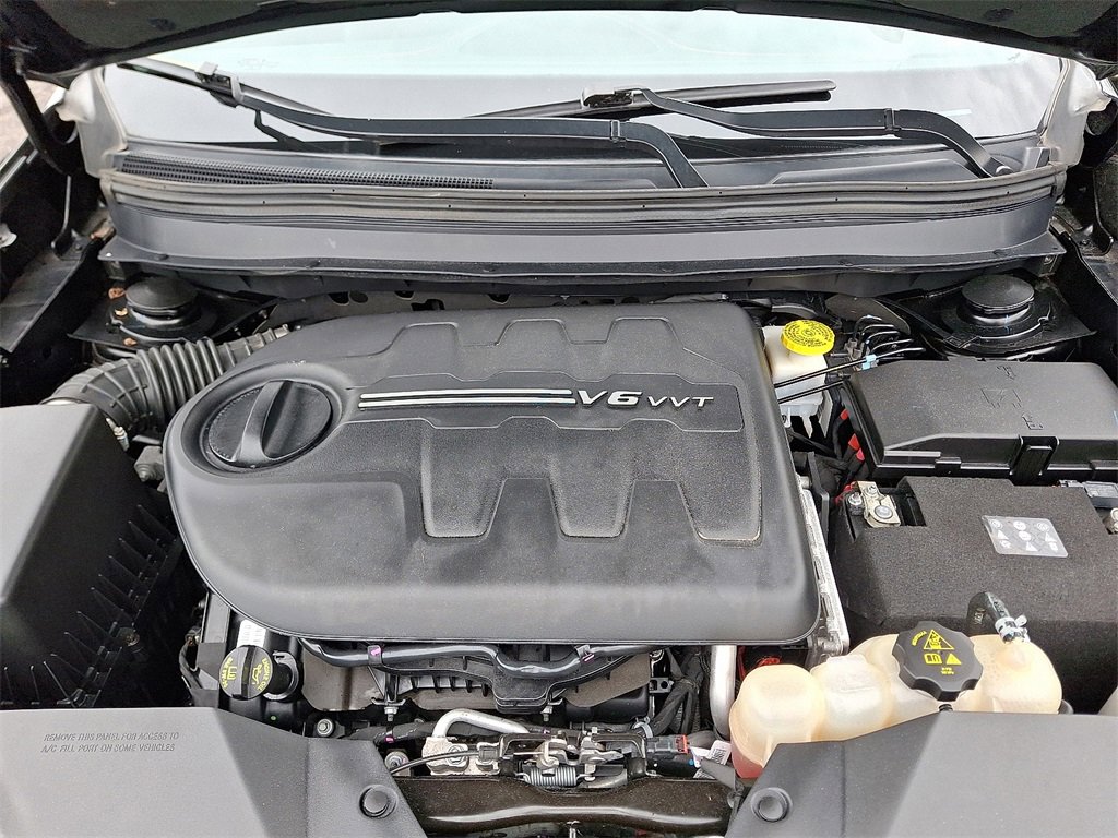 Used 2022 Jeep Cherokee Trailhawk w/ Sun, Sound & Nav Group image 28