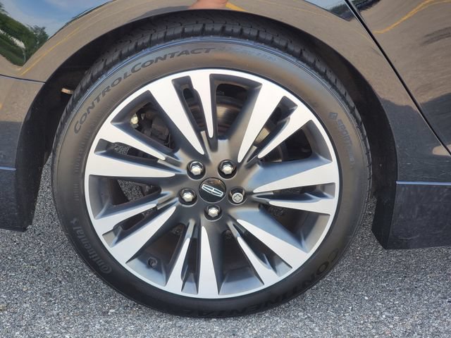 Used 2017 Lincoln MKZ Reserve w/ Climate Package AWD/4WD image 5