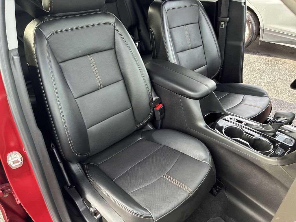 Used 2023 Chevrolet Equinox Premier image 22