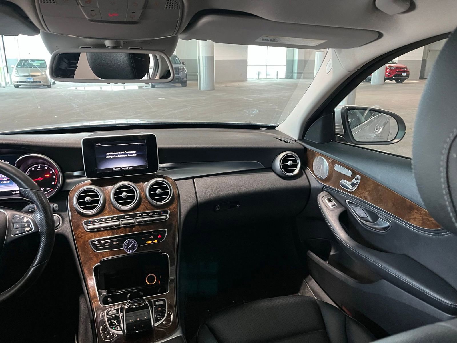 Used 2015 Mercedes-Benz C 300 4MATIC Sedan image 38