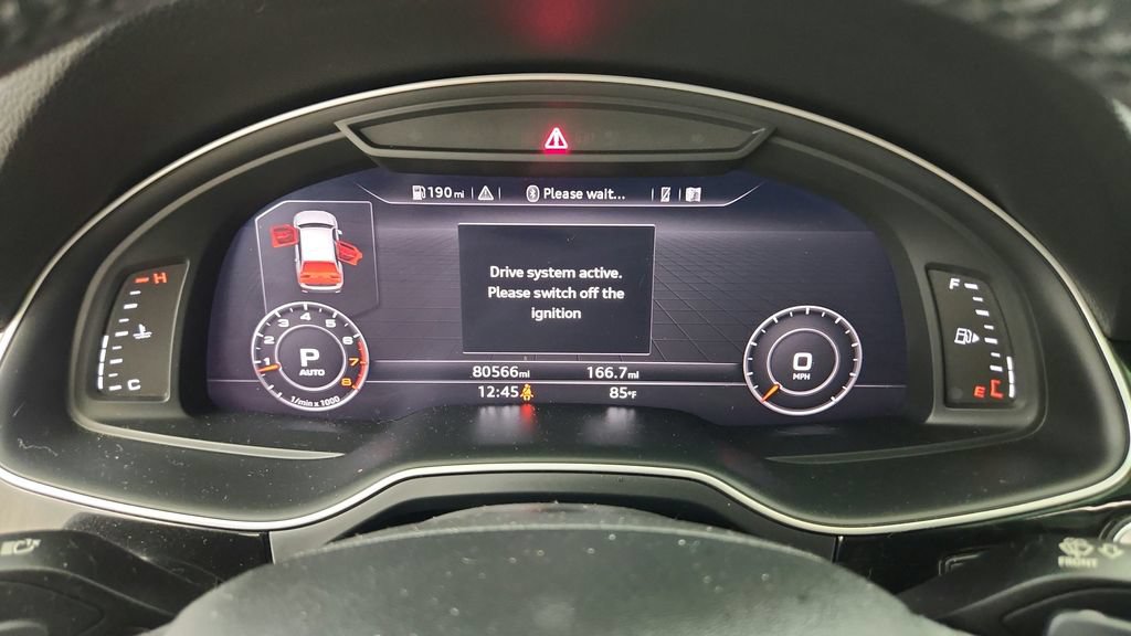 Used 2018 Audi Q7 3.0T Prestige w/ Prestige Package AWD/4WD image 31