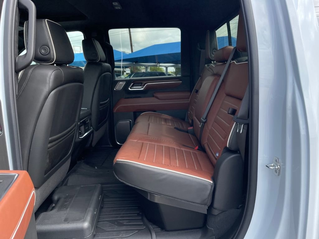 New 2026 GMC Sierra 3500 Denali Ultimate image 26