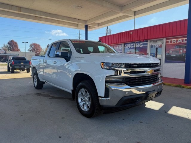 Used 2020 Chevrolet Silverado 1500 LT w/ Convenience Package