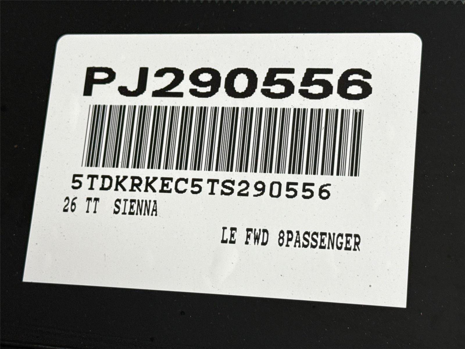 Certified 2026 Toyota Sienna LE FWD image 42