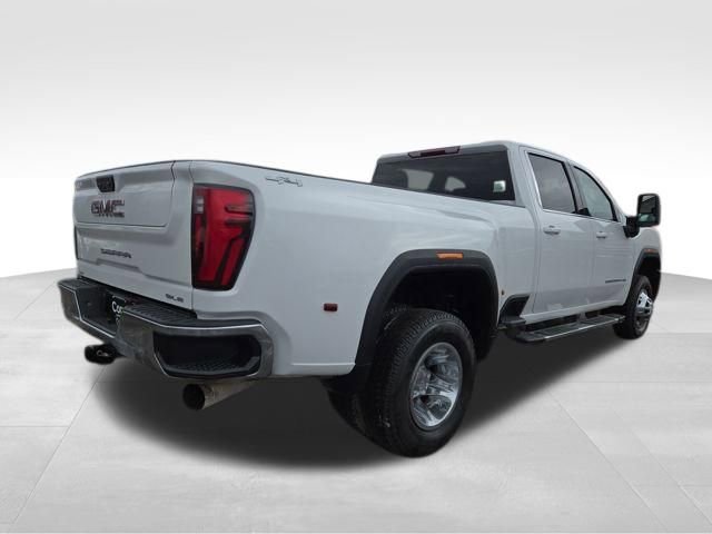 Used 2024 GMC Sierra 3500 SLE w/ SLE Convenience Package image 13