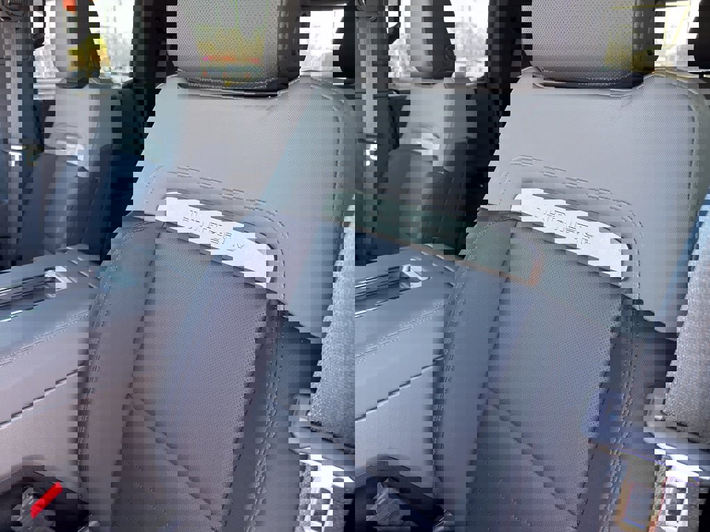 New 2025 GMC Hummer EV 2X image 14