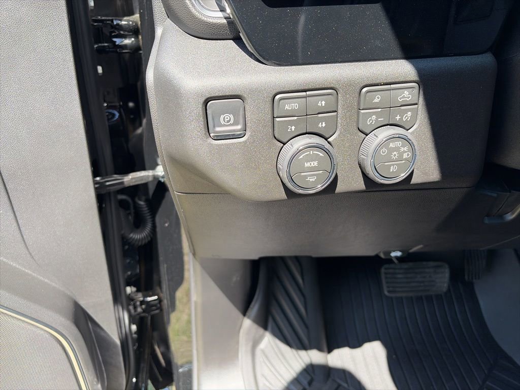New 2026 Chevrolet Silverado 2500 LTZ w/ LTZ Plus Package image 21