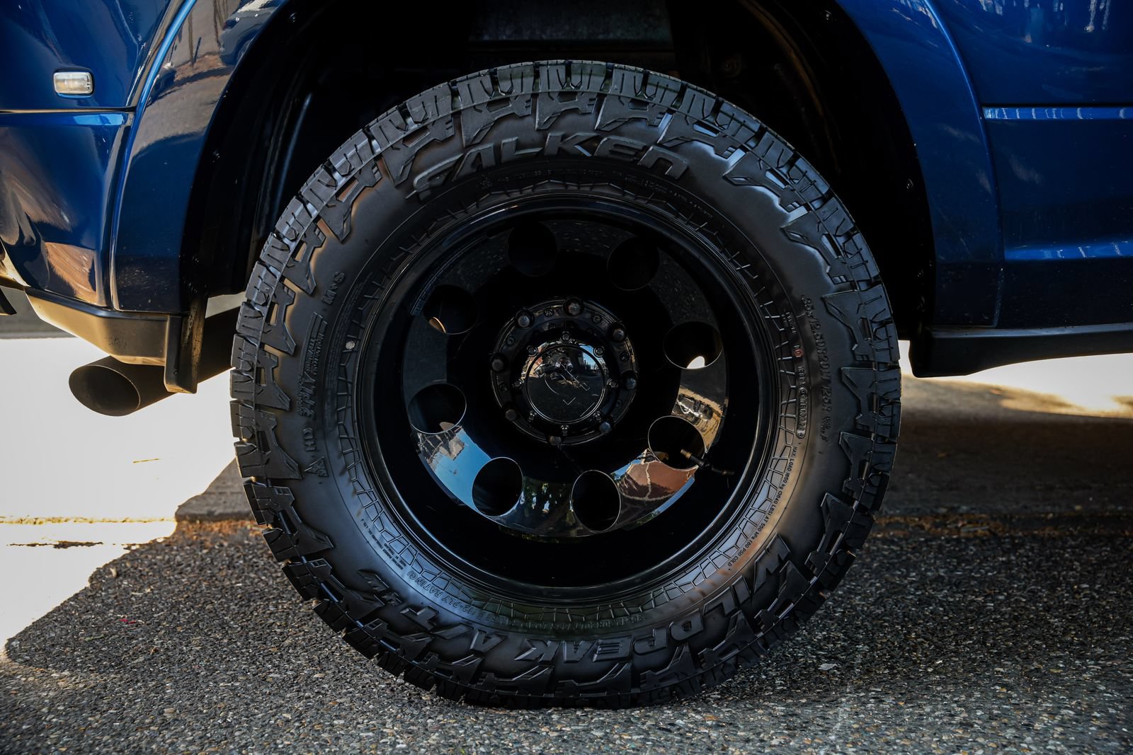 Used 2024 RAM 3500 Limited w/ Night Edition AWD/4WD image 58
