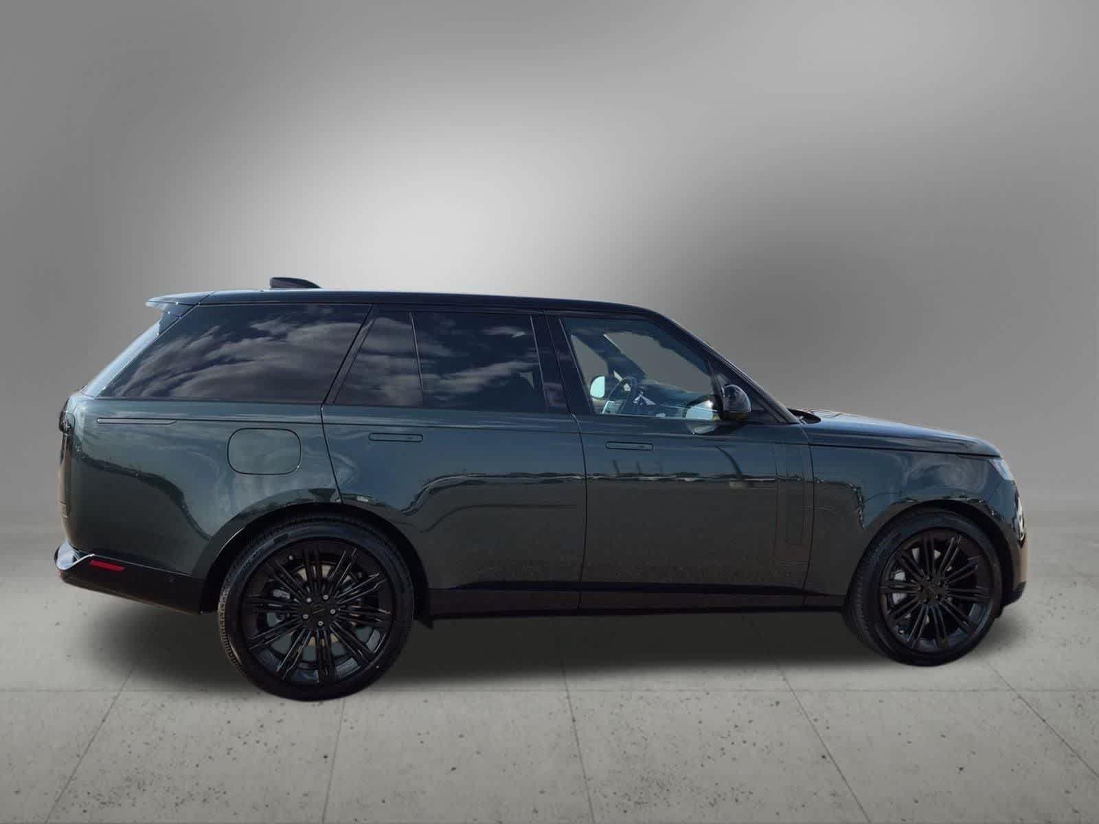 New 2026 Land Rover Range Rover SE AWD/4WD image 7