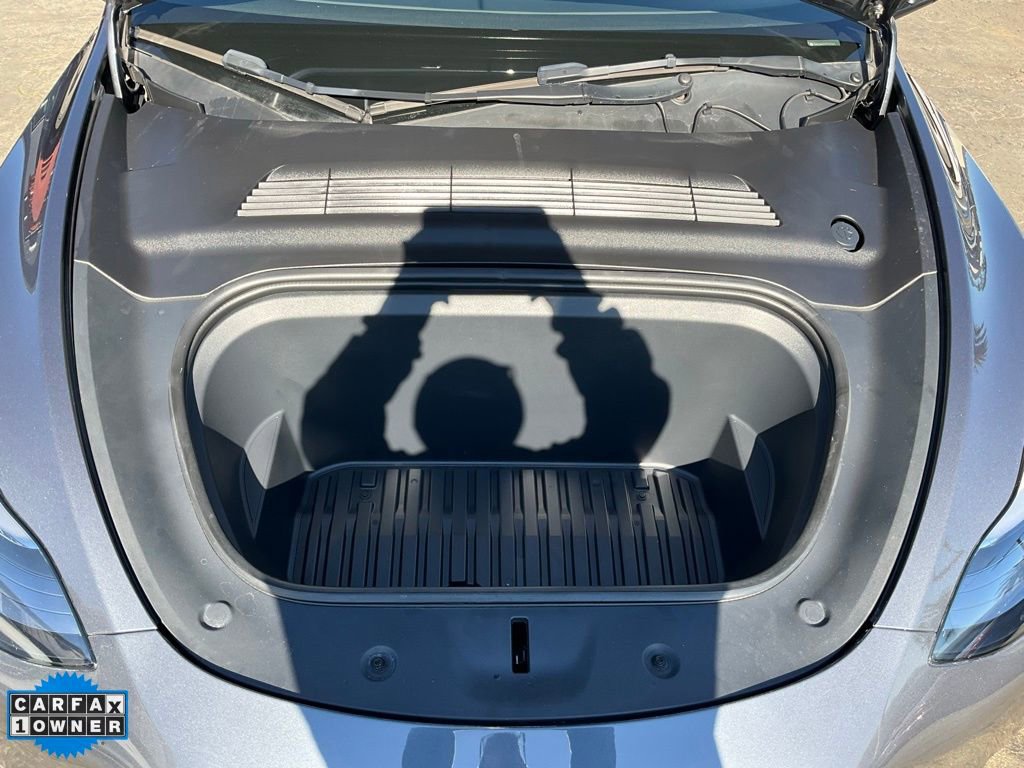 Used 2023 Tesla Model Y Long Range image 12