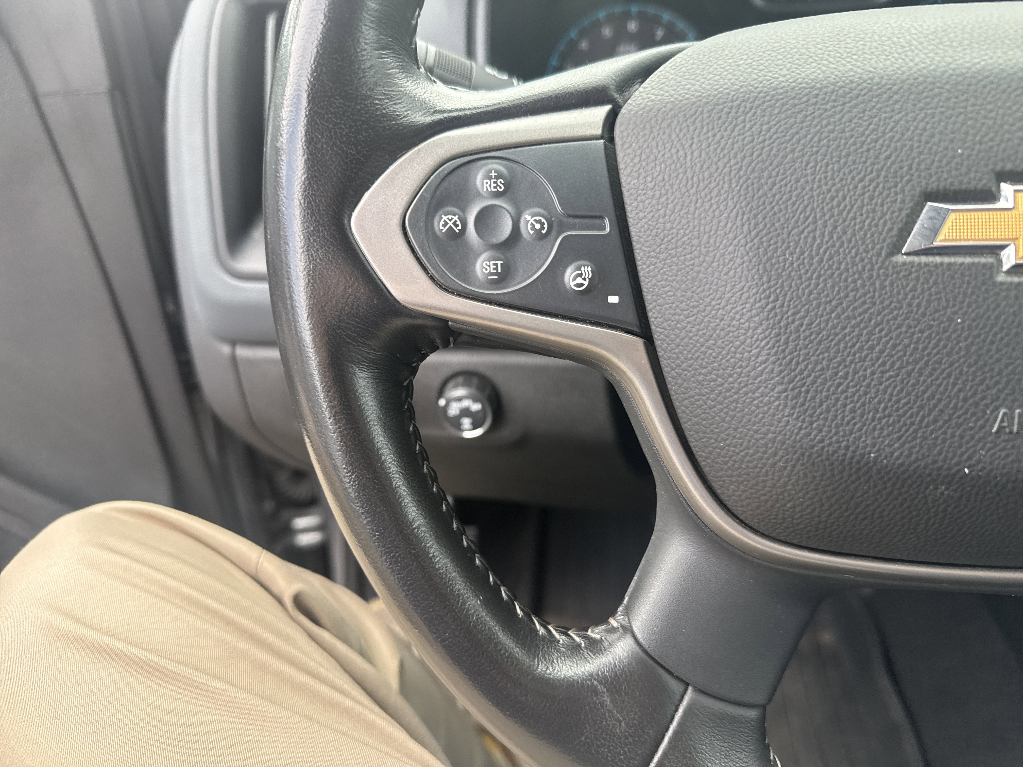 Used 2022 Chevrolet Colorado Z71 image 18