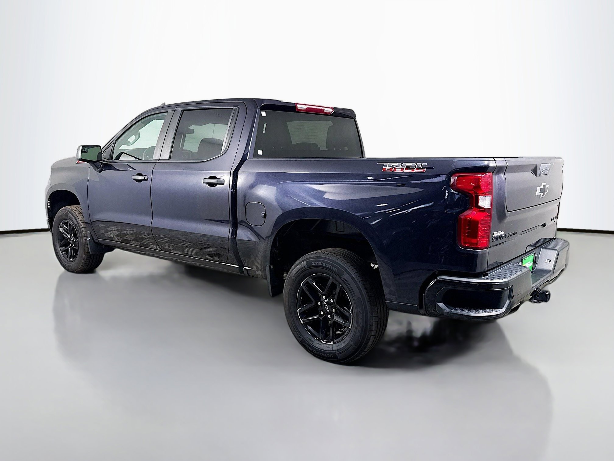 Used 2022 Chevrolet Silverado 1500 Custom Trail Boss w/ LPO, Dark Essentials Package image 7