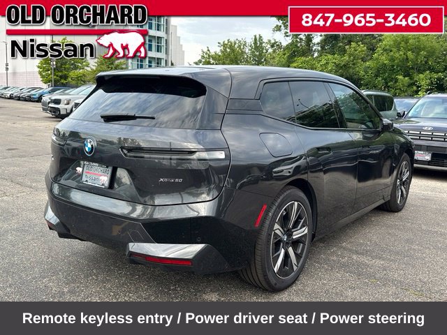 Used 2023 BMW iX xDrive50 w/ Premium Package AWD/4WD image 7