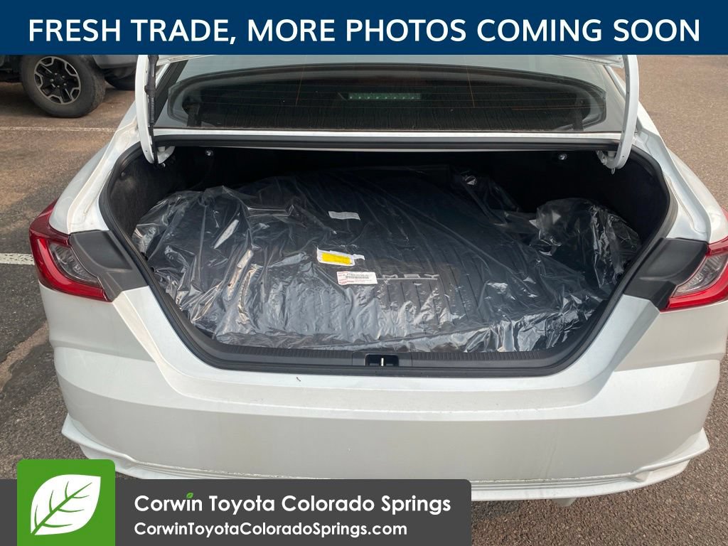 Used 2026 Toyota Camry XSE FWD image 13