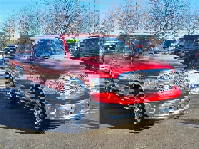 Used 2014 RAM 1500 Laramie w/ Convenience Group image 3