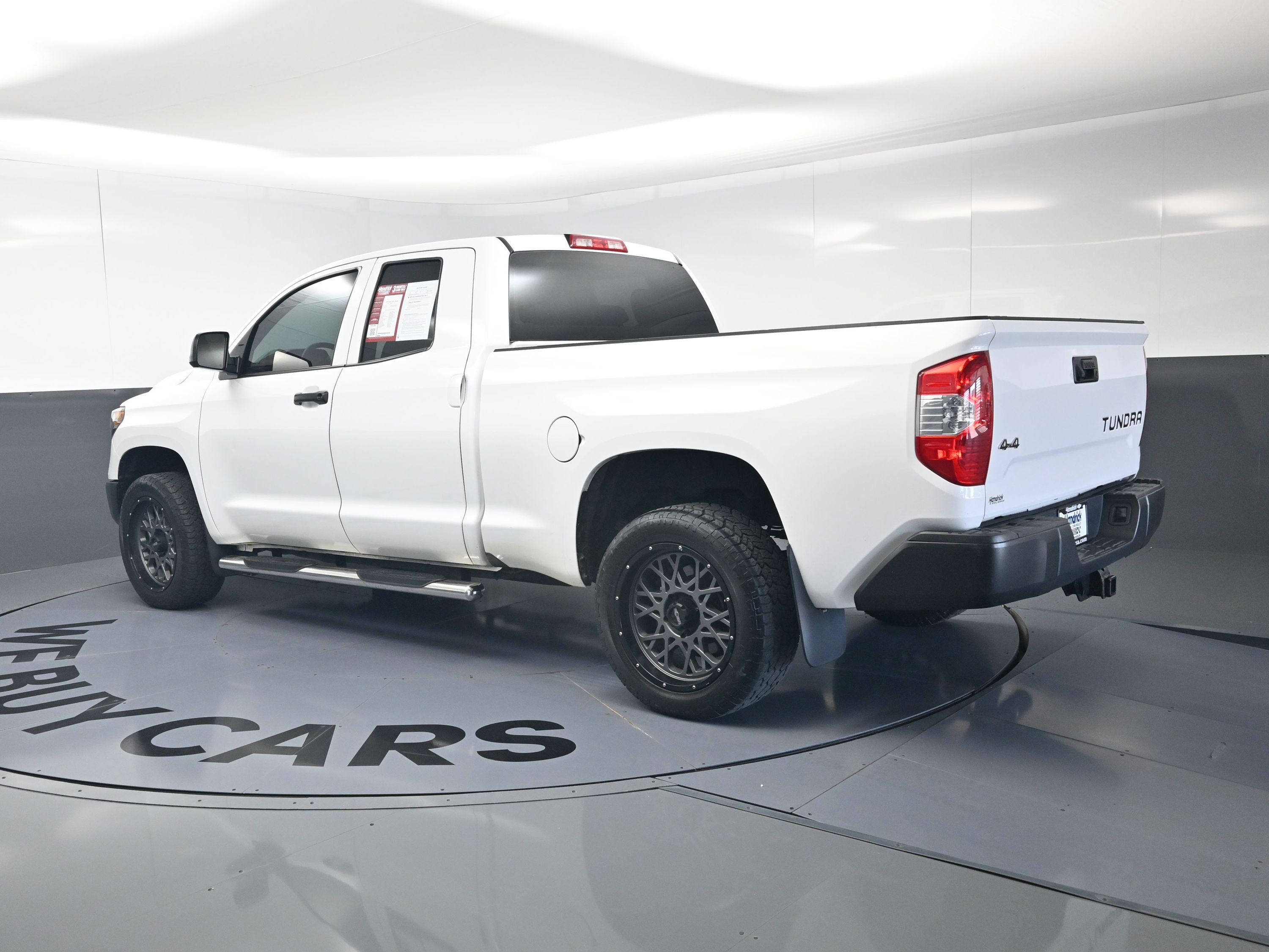 Used 2018 Toyota Tundra SR image 7