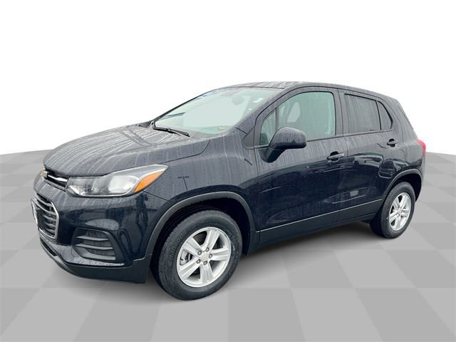 Certified 2022 Chevrolet Trax LS w/ Tint and Cruise Package