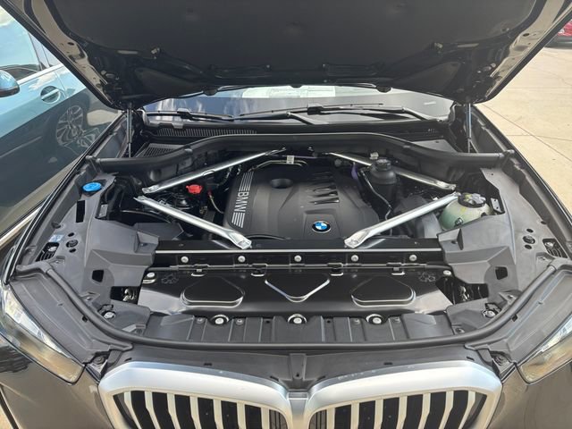 Used 2026 BMW X5 xDrive40i image 37