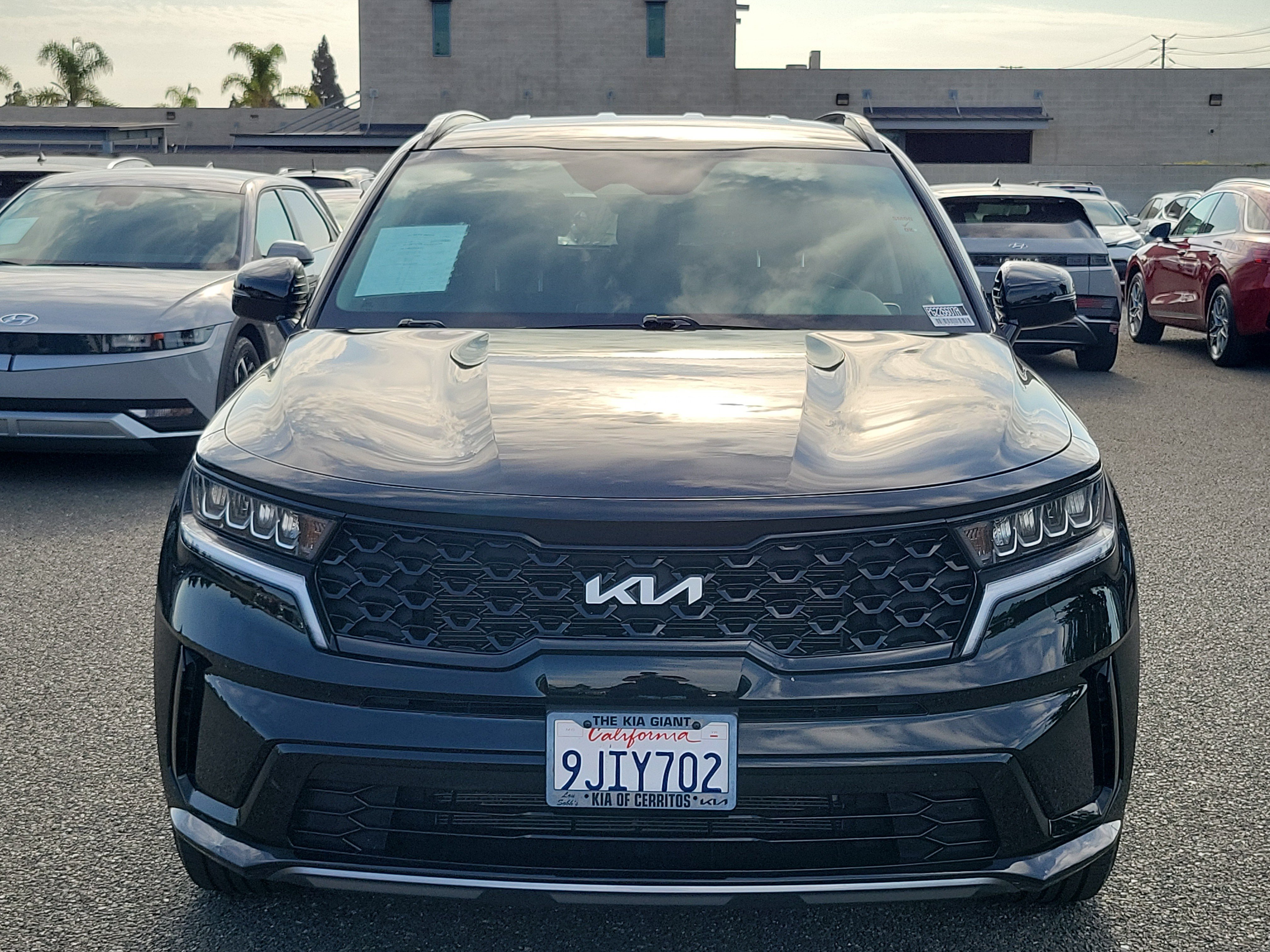Used 2023 Kia Sorento S FWD image 6