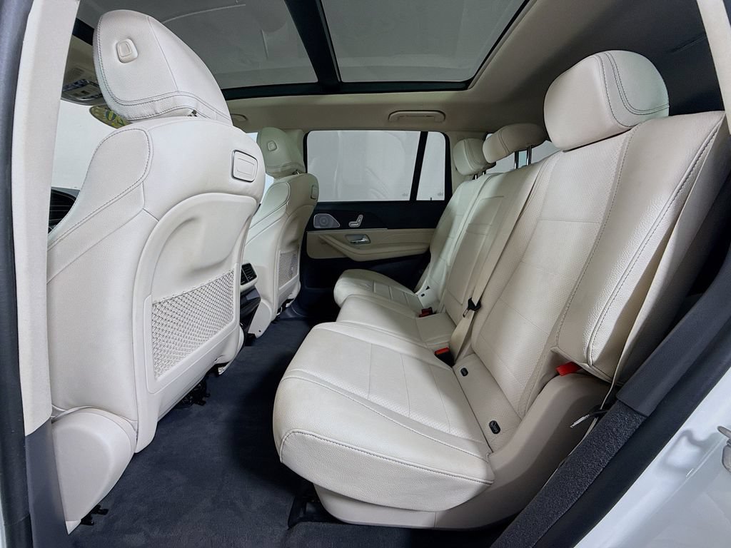 Used 2020 Mercedes-Benz GLS 450 4MATIC image 24