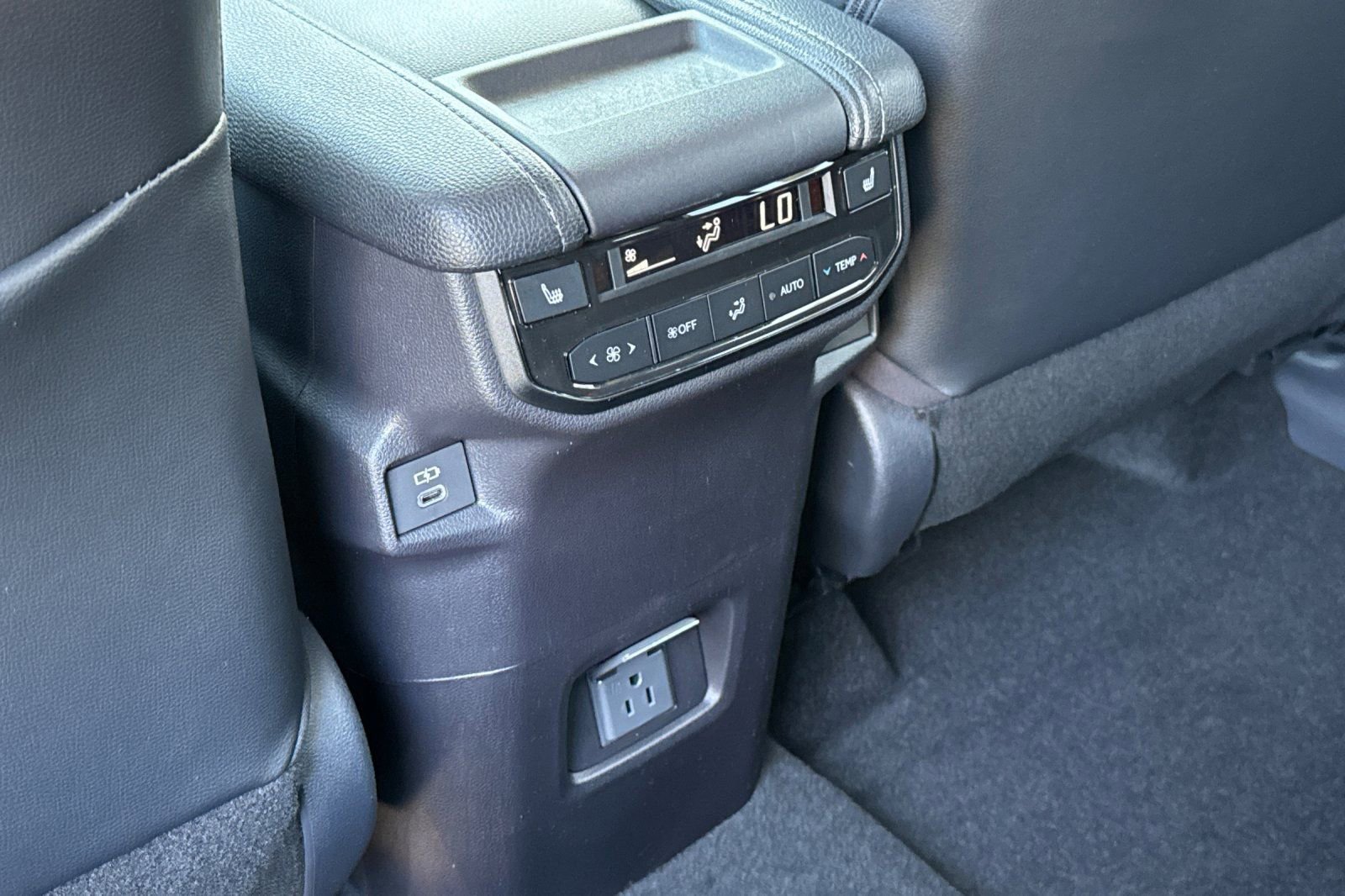 New 2026 Toyota Grand Highlander Limited image 14