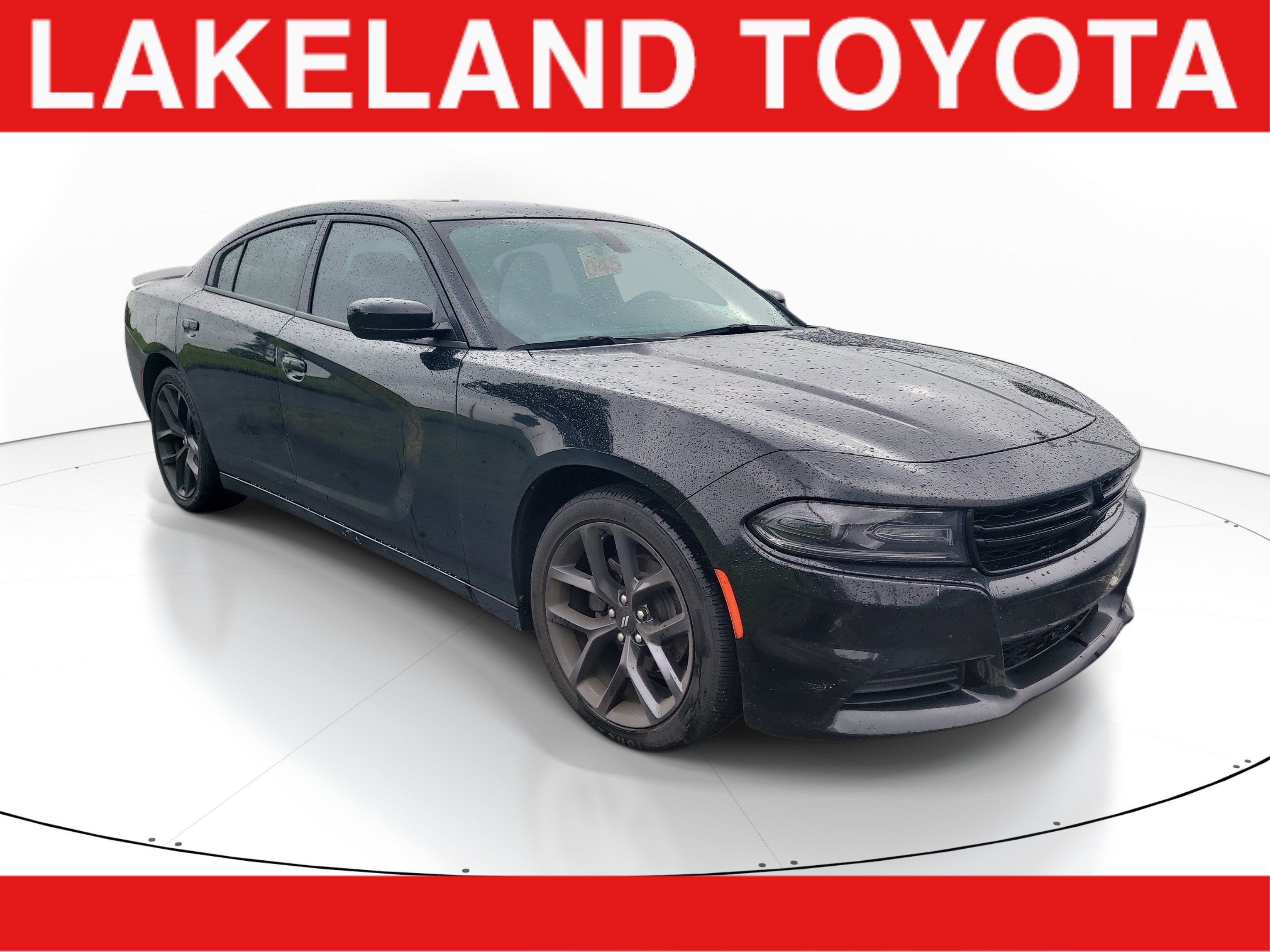 Used 2019 Dodge Charger SXT w/ Blacktop Package