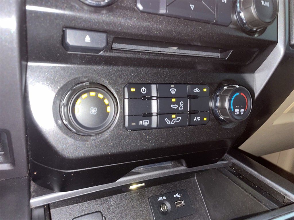 Used 2015 Ford F150 XLT w/ Equipment Group 301A Mid image 18