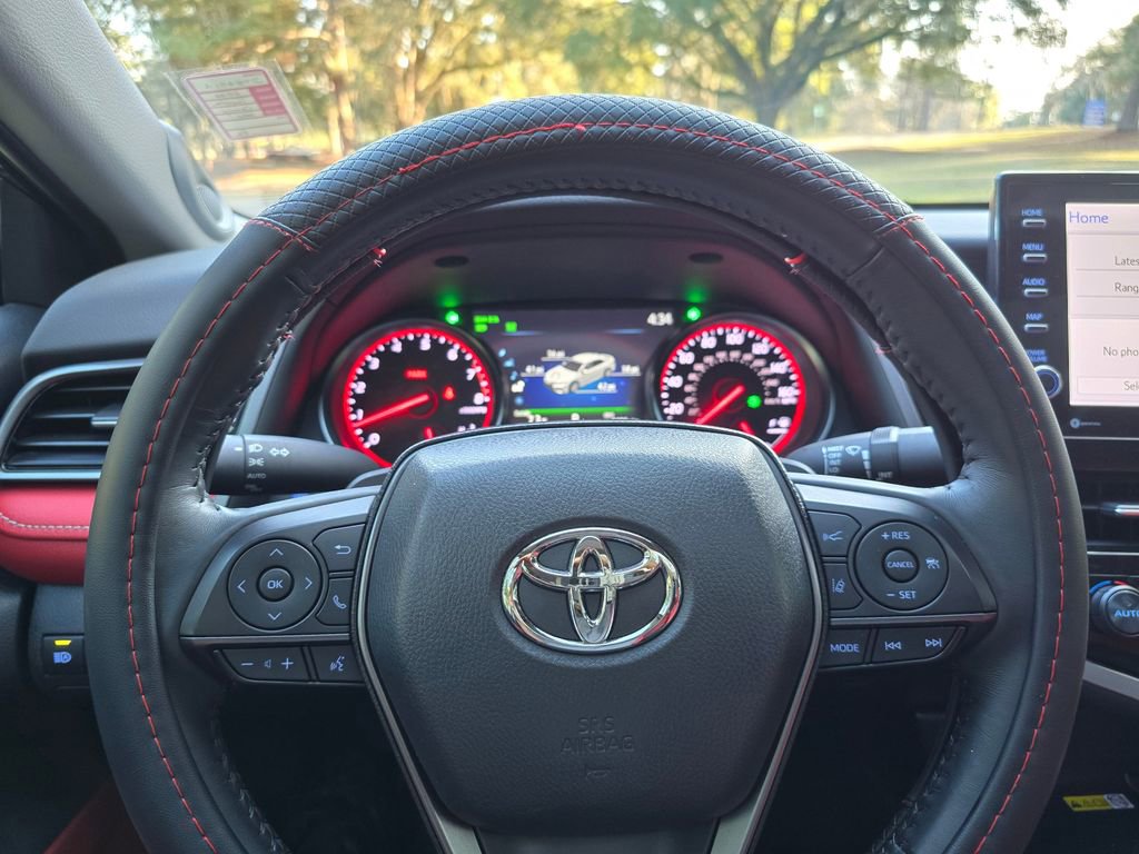 Used 2024 Toyota Camry XSE image 25