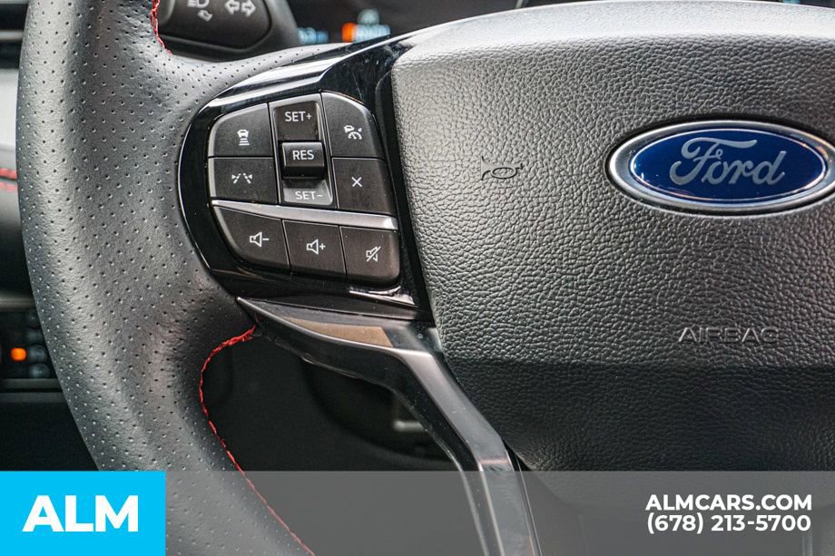 Used 2025 Ford Explorer ST-Line AWD/4WD image 31